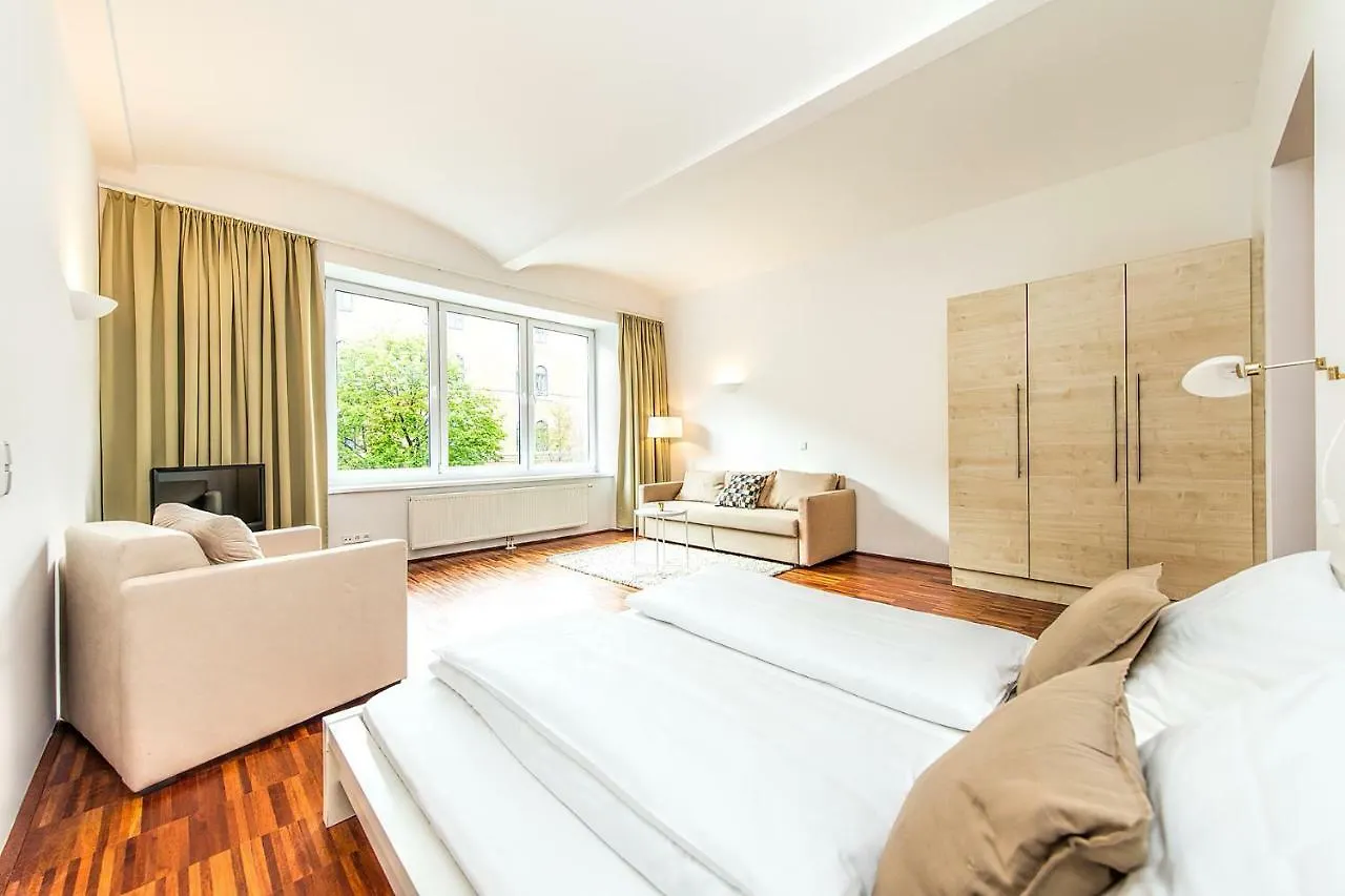 Beautiful Apartment In Vienna'S Heart